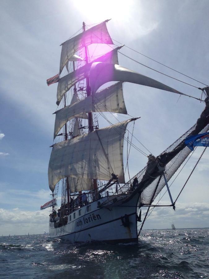 Segelschiff Loth Lorien Ξενοδοχείο Αμβούργο Εξωτερικό φωτογραφία